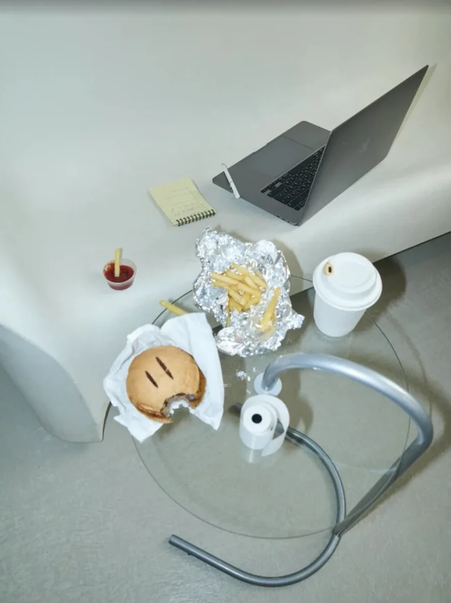 Solo cheat meal on a glass table