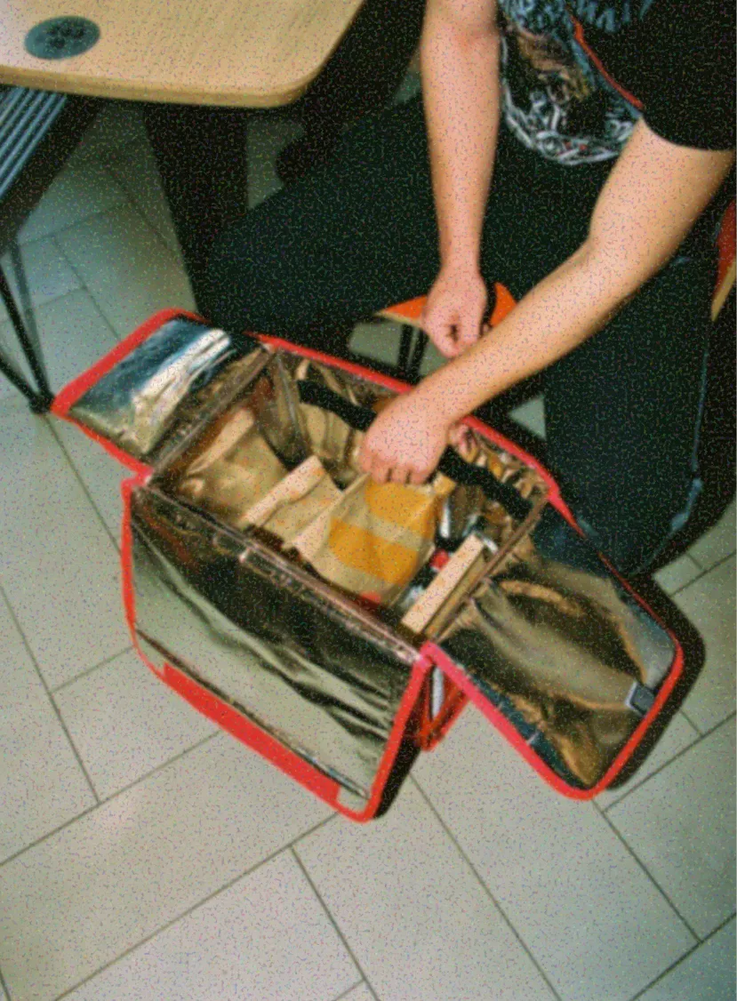 Open delivery bag